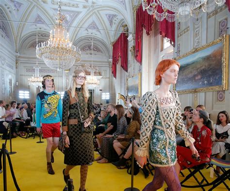 Gucci’s Cruise Show Was An Ode To Sartorial Renaissance